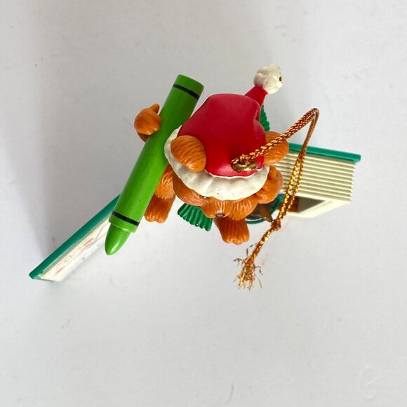 1997 Lustre Fame Bear Sitting On Santa Story Book J for Joy Ornament Vintage - Picture 6 of 12